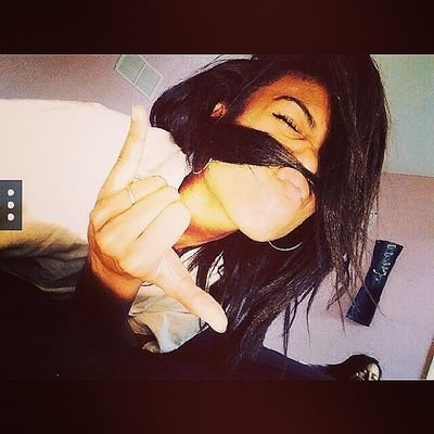 Hi! I'm Stacey!! follow me I'll follow you