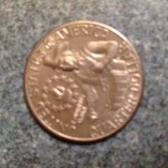 LaurynAMandy's profile picture. I've heard it both ways. #psych