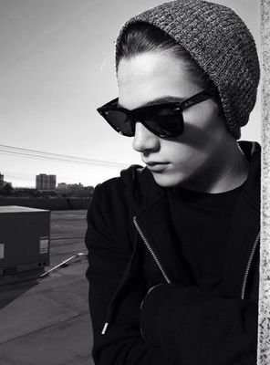 → Courage Over Fear ← ||AU|RP|Unclaimed|Bi|Anyship||