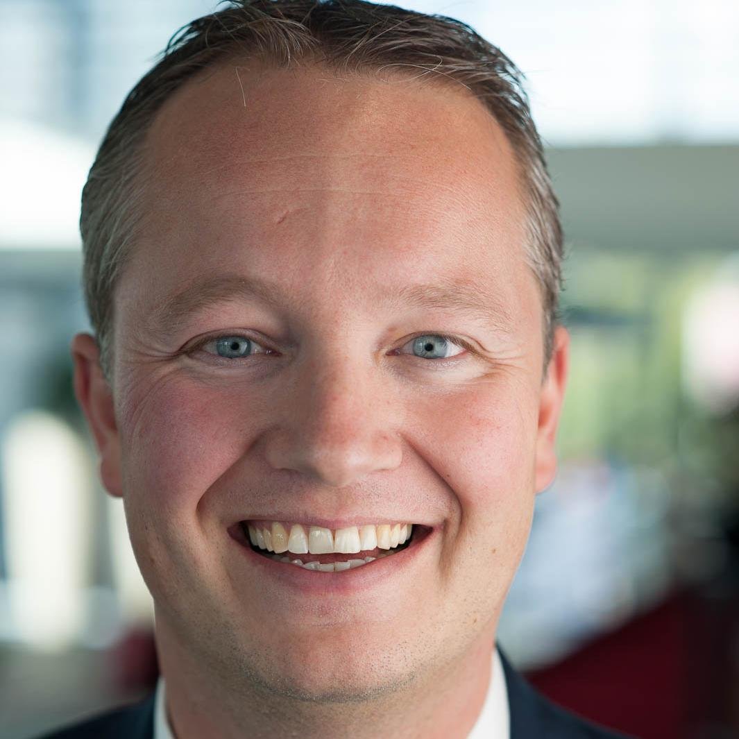 AFAS Software, Directeur Productontwikkeling, passie voor software, ERP, automatiseren, koppelingen, Trotse papa van Julia & Jasmijn