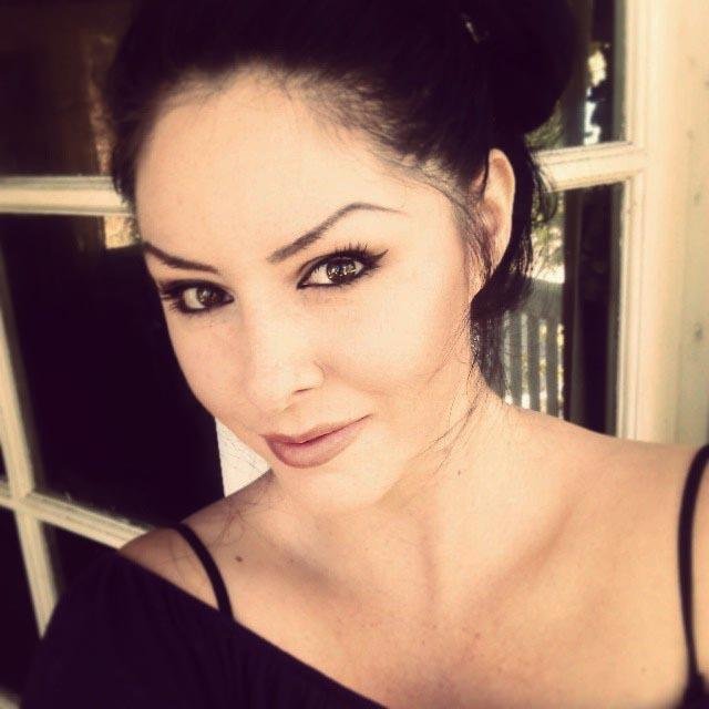 wWitchParlour's profile picture. Offering Earthly Magick, Positive Energy, Spiritual Guidance & Inspiration for your everyday life! Metaphysical Elixirs, Potions &  other Enchanted Offerings.