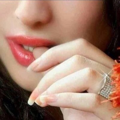 امراة ارملة في عمر الزهور ١٨ ربي يخليلي دنيتي اولادي ولا اريد الازعاج ع الخاص الحب اولاً واخيراً