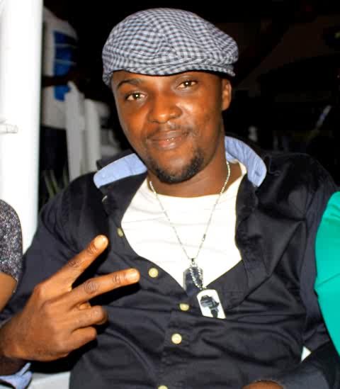 TV/Radio presenter/producer of MAGIC PLUS SHOW, ORIENT 94.5 FM,imo.. Also AN entertainment promoter,video editor. 08164337009 https://t.co/2IsSdQp2wb