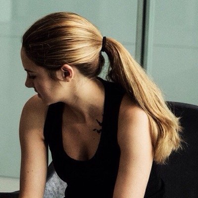 follow @pizzaorpeeta