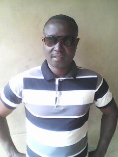 AM A FOOTBALL LOVER AND GAINFULLY EMPLOYED.