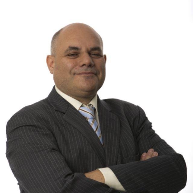 Inside Sales Manager at UiPath. 
Passionate about Inside Sales, Solution Selling and Technology