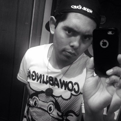 No soy graff músico skate escritor lector pero soy Ingeniero.. y le doy al malabar LOVE PATO! C&F