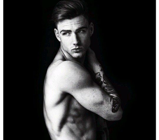 bcn live. Work hard play hard 1993. Model. Working out. Madrid.