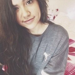♡ i'm basically that one lame hero that every kid ignores ♡