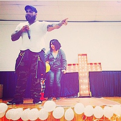 visualstyle04's profile picture. my imperfections have taught me not hindered me .