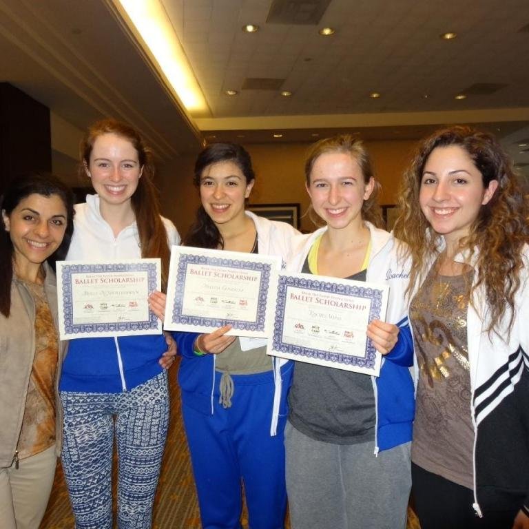 emilia_dancer's profile picture. Cambié de cuenta, y me interesa agregar gente que aporte cosas curiosas, interesantes, positivas y divertidas a mi TL