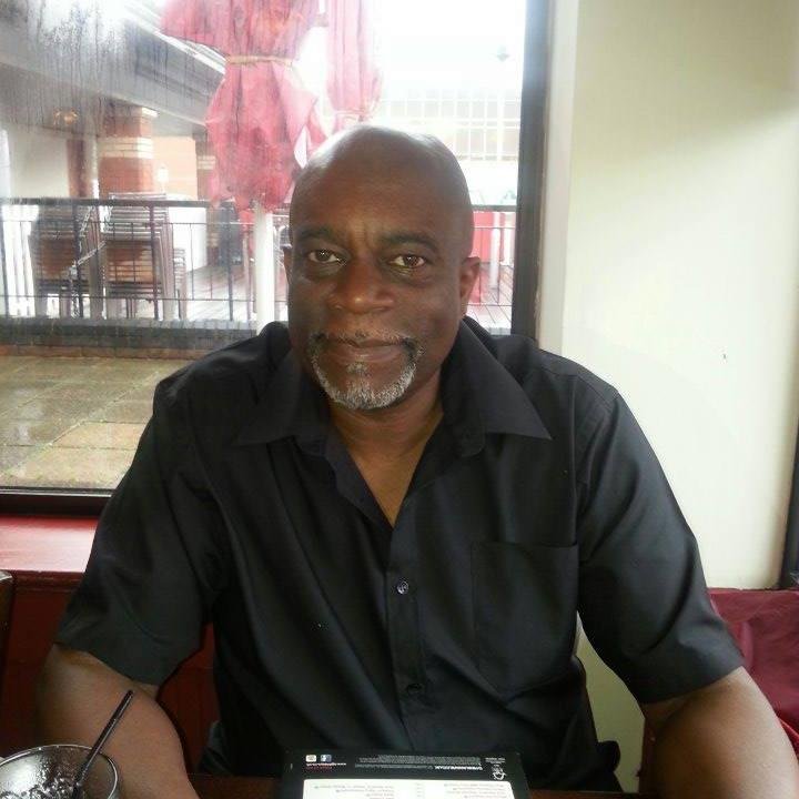 Love music and will play them each week big up all singers one love listen each week to http://t.co/1OUqpCHS7g