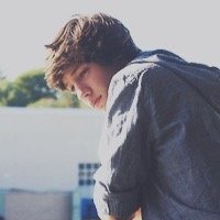 camsbow's profile picture. FREE FOLLOW FROM @otpmendes GO FOLLOW HER LOVES