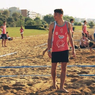 LeleSanta98's profile picture. 