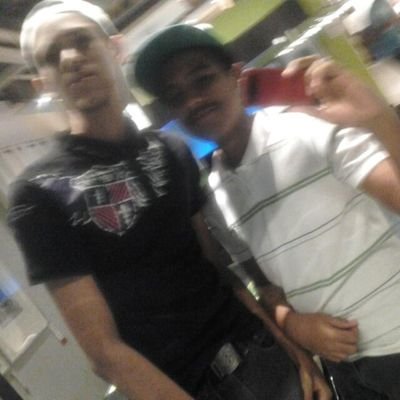 CarfilR's profile picture. soy un chico feliz esperando todo lo que me trae la vida en mi futuro