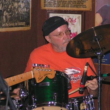 Indiana State Univ. BS degree in Communitcations/retired from big pharma (sales mngmt.)...professional musician past and present. Father, Grandfather, friend.