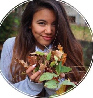 Fanpage For @AdelaineMorin
