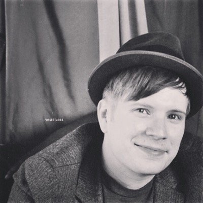 hey loves
free follow from @PatrickStumpity bc ur bae
so yea
