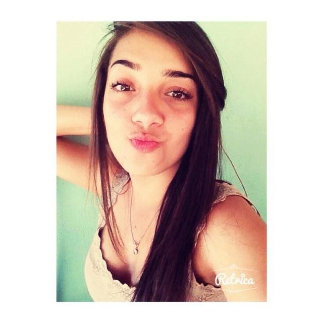 1DcomBizzle's profile picture. belieber & vamilly ---- by                                            Never say Never     09/10/11 & 02/11/13  dias que pude ver seu sorriso e seu olho :)