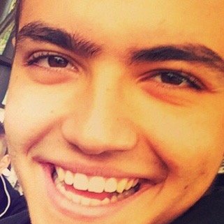 DDomazetoski's profile picture. Неподнослив.