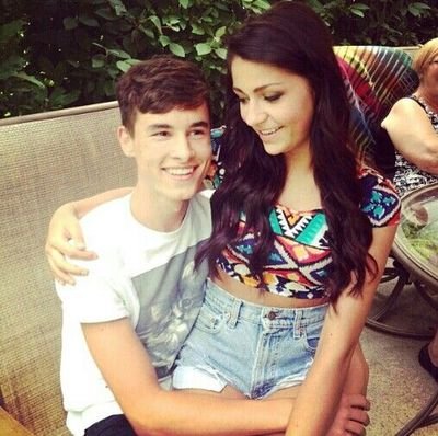 hey I'm  andrea*engaged rp/fl* I'm engaged with my baby @_kixn_ ,I'm happy to have him he's my baby/bestfriend. just happy hes in my life.9.30.14