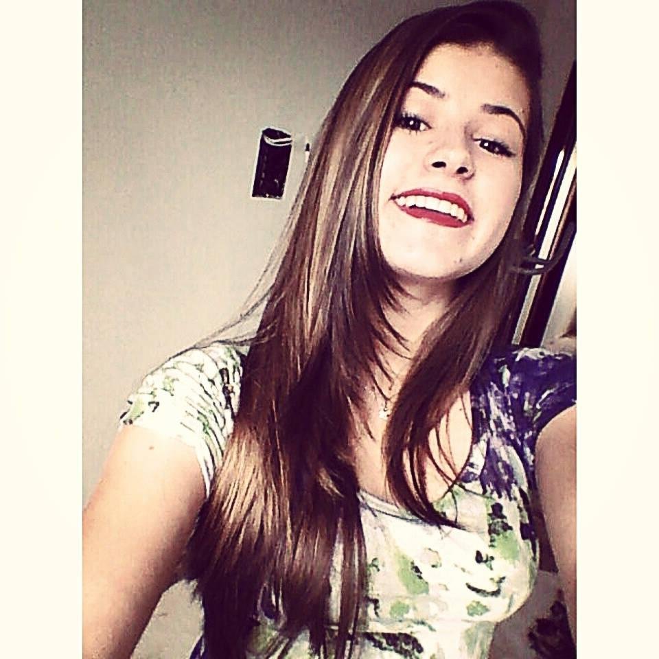 Whats App : 91864658                                                             Snap: paulakely08