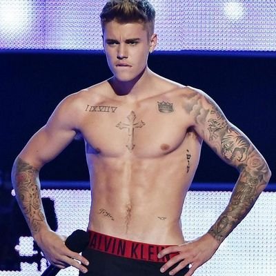 belieber forever 3/Justin bieber mi principe morado mi angel sin alas y mi superheroe sin capa/Justin follow me pleace??/voten #Rollersmusicardwars justin bieb