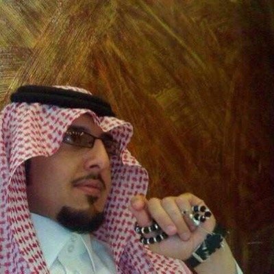 لدي أم اقسم بالحي الذي لا يموت ليس لها في عيني مثيل وادعوا الله ان لا أحيا عمراً بدونها♥ .Riyadh.