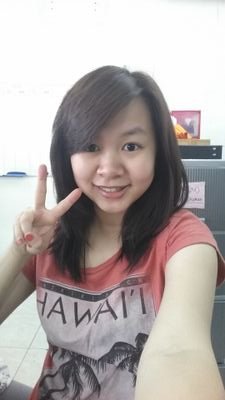 My full name is Meilliani Tjan but you can call me lia or meichan.. I love my life so much...