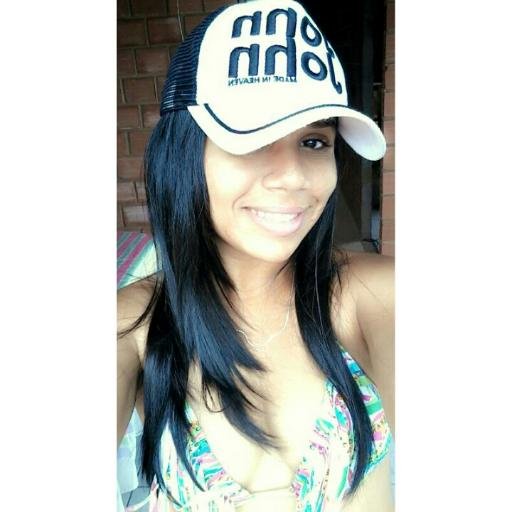 Instagram: @alexsianarocha