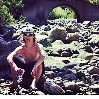 bradsurfin123's profile picture. Run It!!!!!