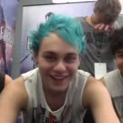 real bands save fans | the only tampon i need is michael clifford's dick