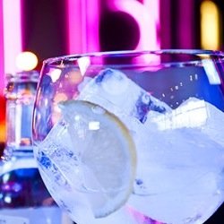 equipoJSmadrid's profile picture. Cuenta oficial del Equipo JS, próximamente en la mejor discoteca de la capital // equipoJSmadrid@gmail.com // 638 492 156