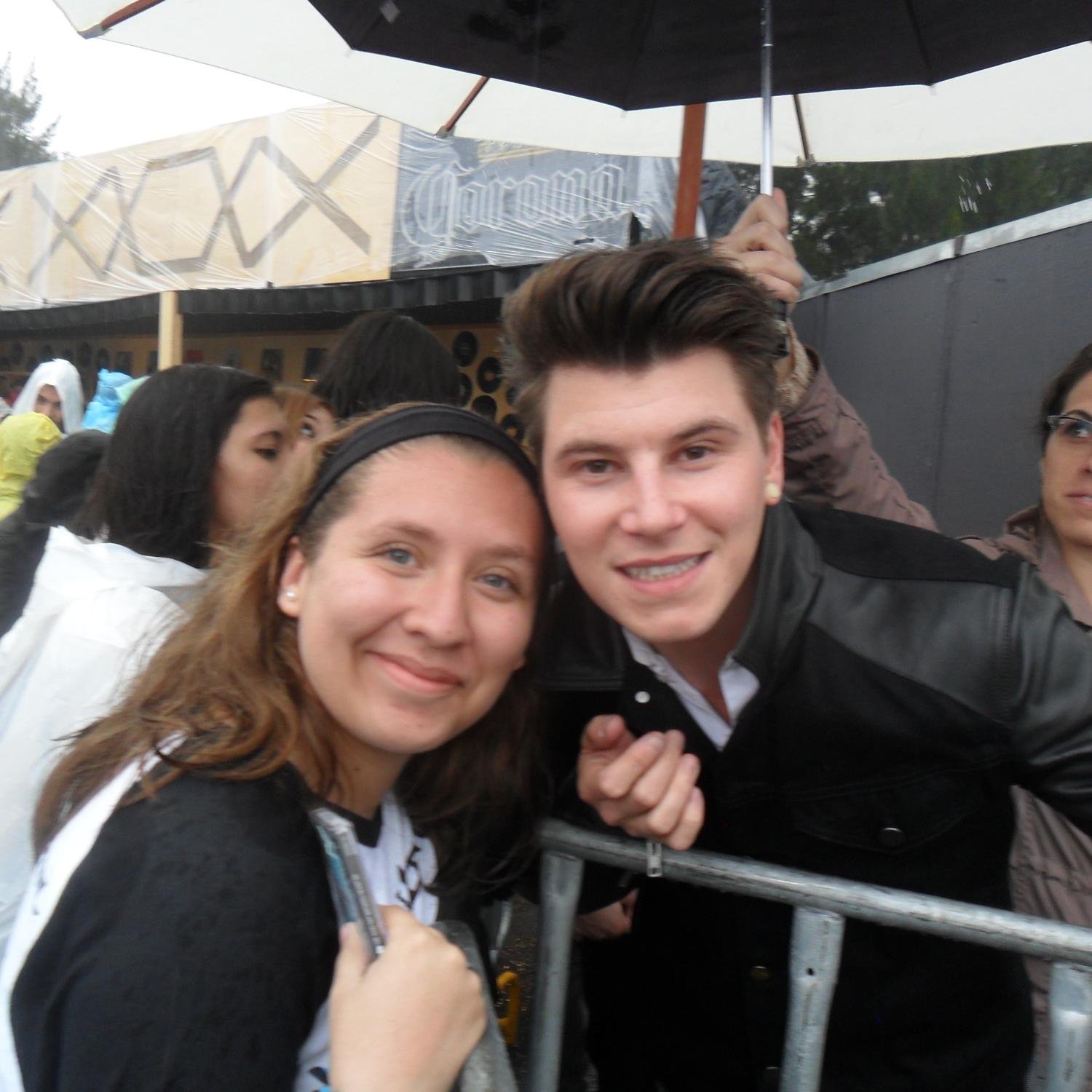 bo0klover27's profile picture. ❤12/Oct/14❤ Stormer. ♫ Rixter. ♫ Firebreather. ♫ Reader. ♫ Writer. ♫ @DanReynolds & @Charley_Rixton ❤ Professional fangirl. ❤