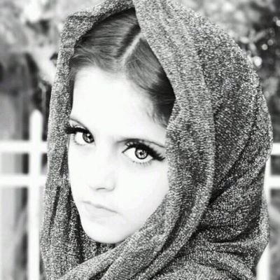 ‏رٱكان ‏‏لٱني ٱخاف عليك من عثرات الحياه جعلته لكك وٱنت حيَ ترزق يكون لك فرجٱ في دنيٱكك وشفيعٱ لكك في ٱخرتكك ربي ٱجعل كل حرف صدقه جٱريه له ٱلئ يوم يبعثون ، ‏