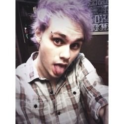 collage, sleep, frat parties, and drinks
19, daddy, the bad boy.