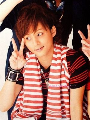 商業高校1年  Kis-My-Ft2ダイスキデス♡☞藤ヶ谷くんよりのオール担♡  旅行魂8.2参戦済  新春イベント参戦予定  誰でも気軽にフォローしてくれると嬉しいです！