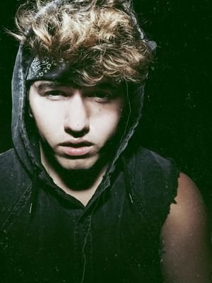 Hey, I'm Jc. I make YouTube videos. I'm taken by a beautiful girl named Ariana. But she's mine and only mine. ♡ Jason Carter Caylen & Ariana ♡