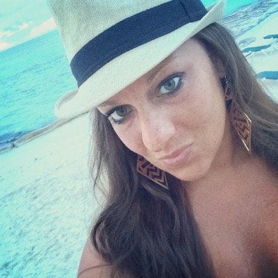 CStra10's profile picture. Im a Strong, Independent Girl from the Country. Living Life to the Fullest, Every Chance I Get. Thats The Only Way To Live! Live It Up! ✌️❤️