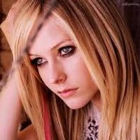 Avril Lavigne (@keketimu) 's Twitter Profile
