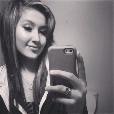 follow me on insta gram; hayleysanderson_ and ill follow you back :)