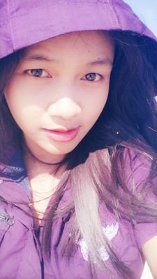 PreiTubz's profile picture. An average woman