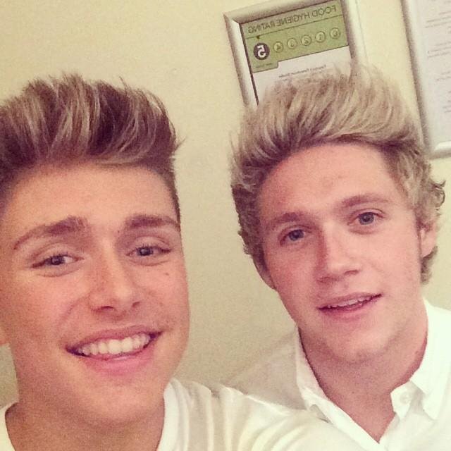 reecebibson's profile picture. Stereo Kicks