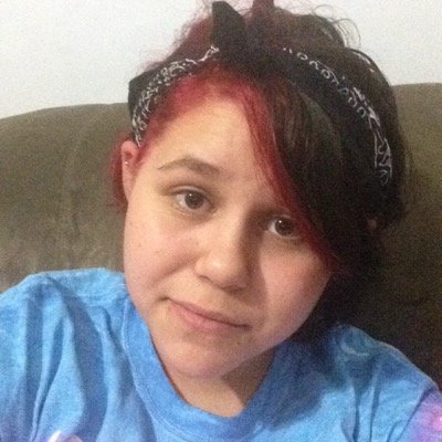 Hey, I'm just a Chicago girl trying to draw :)