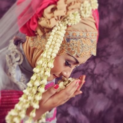 sesuatu yang dapat mengubah nasib kita adalah diri kita sendiri. percaya dan optimis bahwa apa yang kita rencanakan akan terwujud