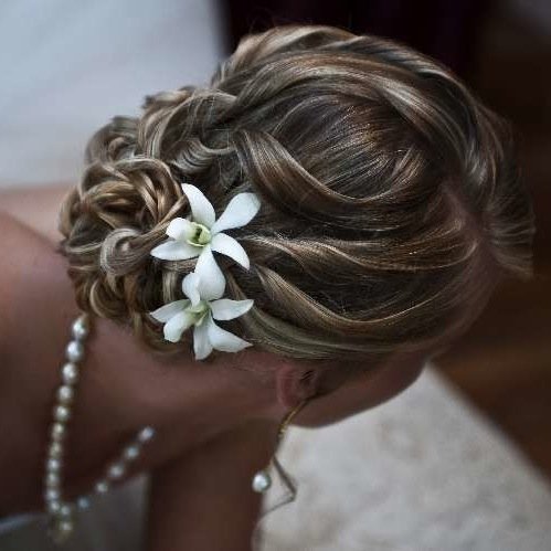 Wedding Hair and Makeup Stylist