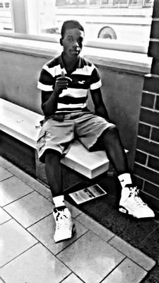 Follow my New Twitter Account @_Qmamba