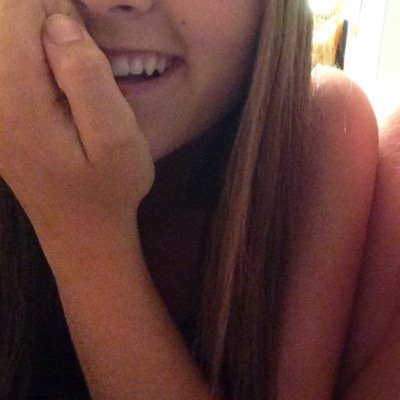 DM me for a chat Canadian girl✌️