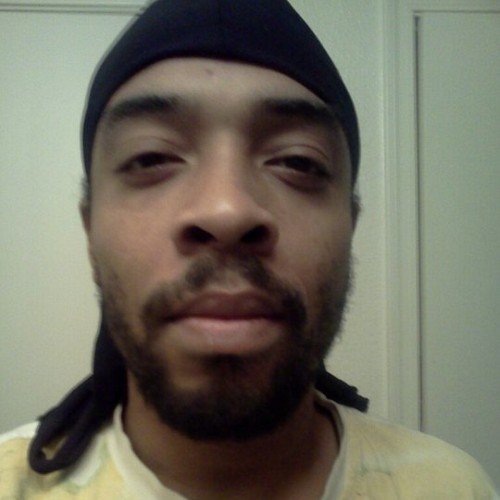 I'm a Closer ; 34years of age. Just living life; love beautiful women, love GOD and Sports, video games as well.