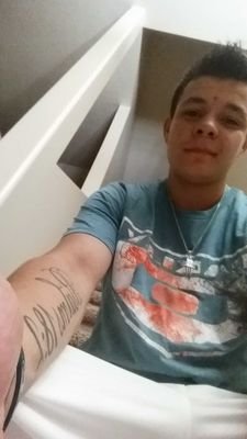 Hi i'm Ryan, you already know what it is! :) †One Love† if you dont know me you're missing out! ;) 19 LEO $
